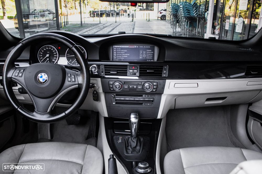 BMW 320 d Cabrio Auto - 35