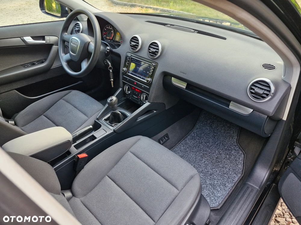 Audi A3 Sportback 1.6 Attraction - 7