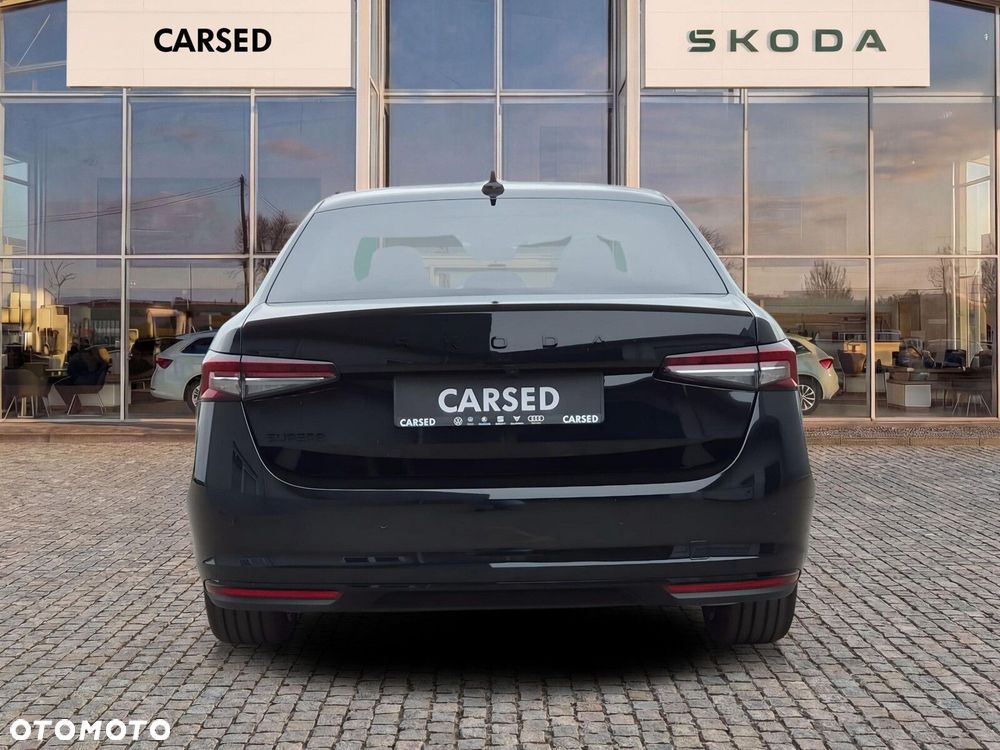Skoda Superb 2.0 TSI Sportline DSG - 6