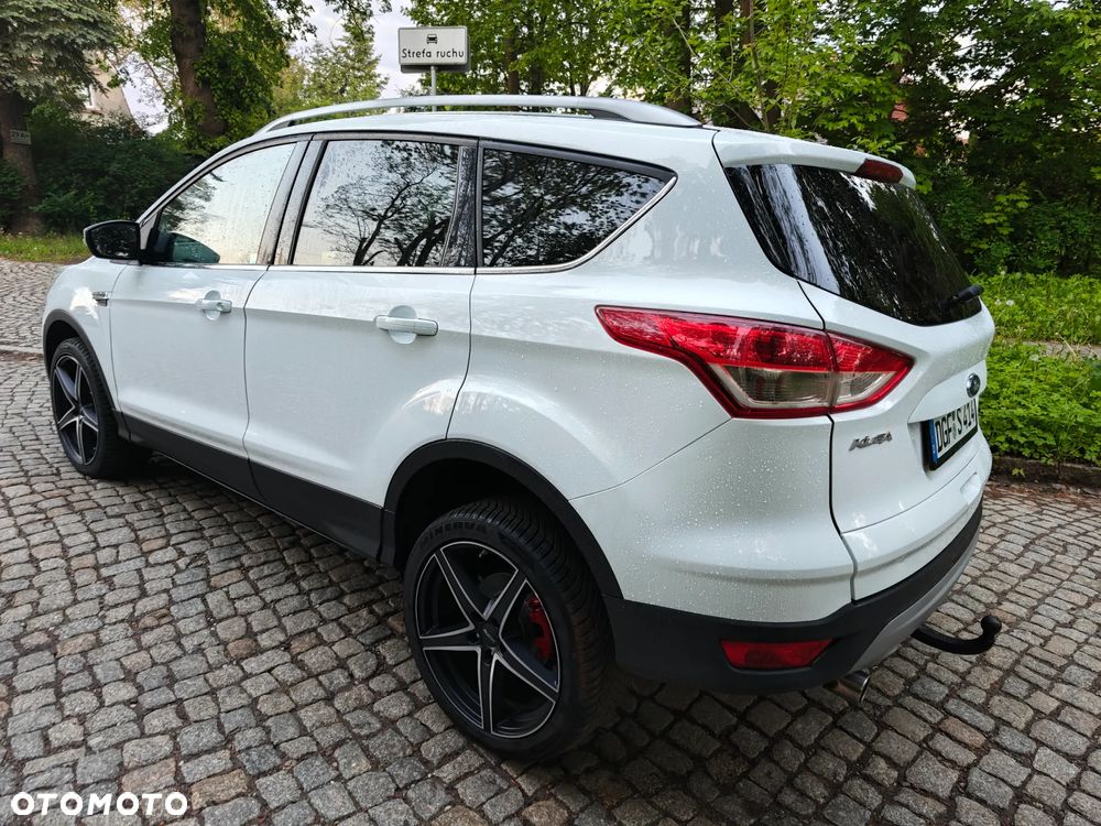 Ford Kuga 2.0 TDCi 4x4 Titanium - 5