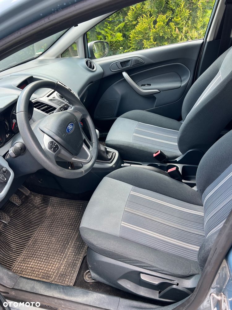 Ford Fiesta 1.25 Viva - 23
