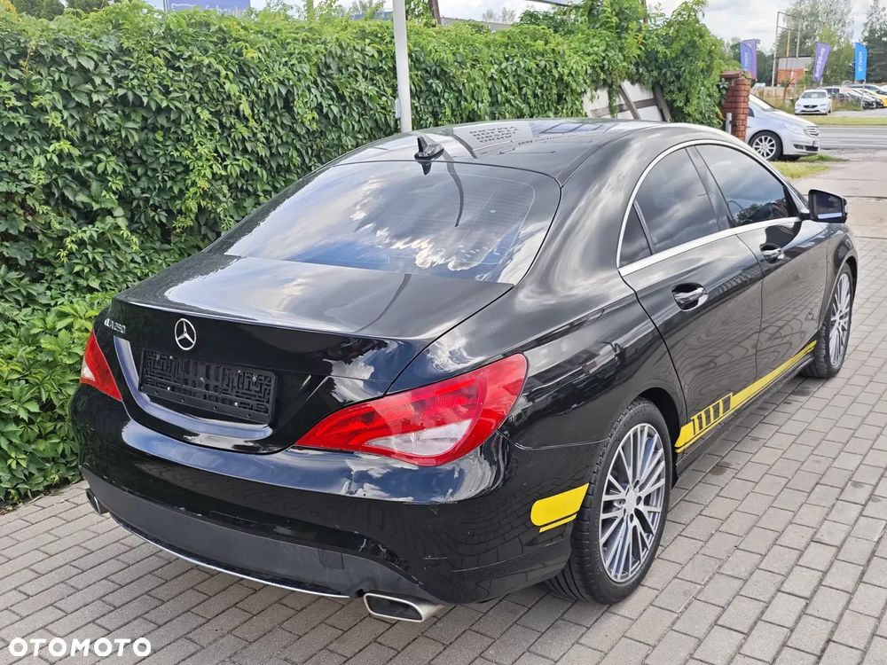 Mercedes-Benz CLA 250 7G-DCT Sport - 7