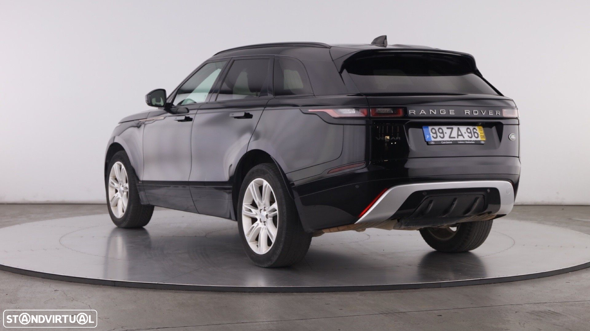 Land Rover Range Rover Velar 2.0 R-Dynamic - 2