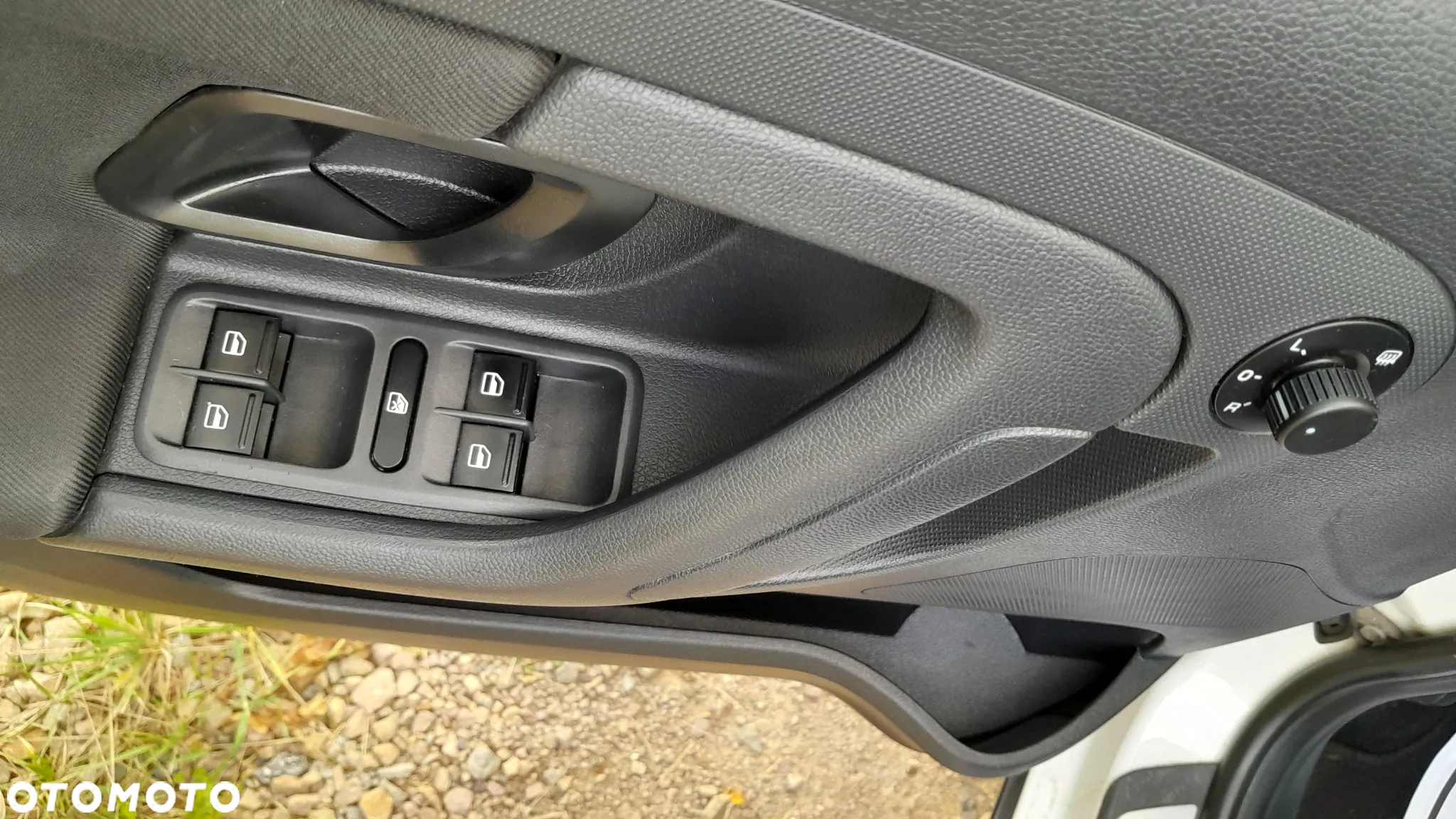 Skoda Fabia - 13
