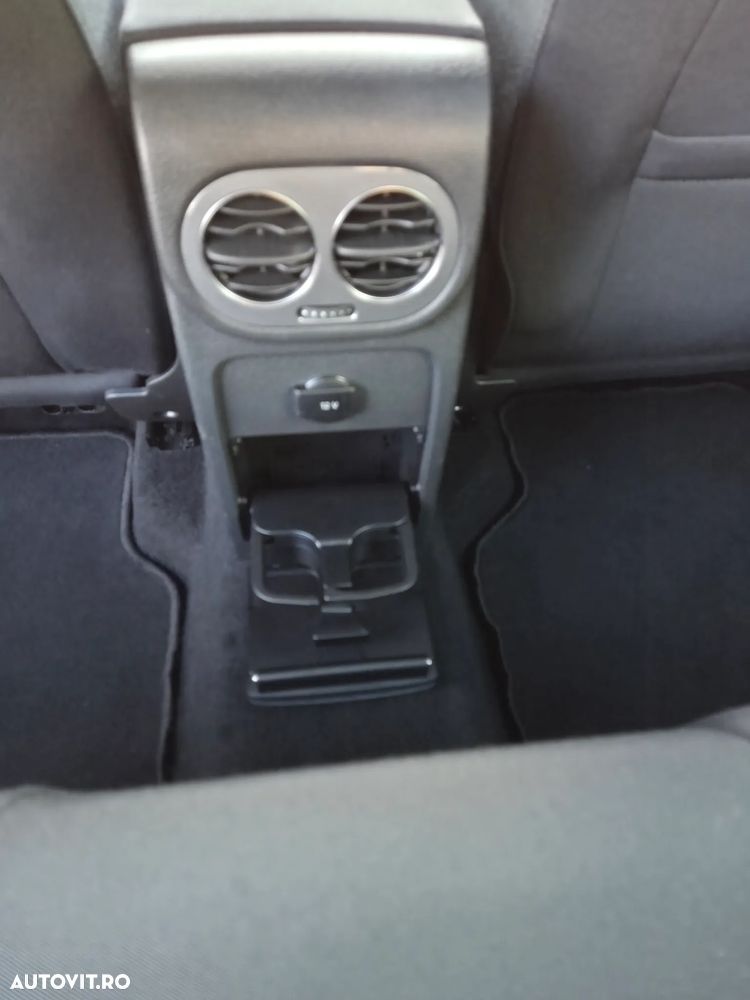 VOLKSWAGEN Tiguan 2012 — imagine 22