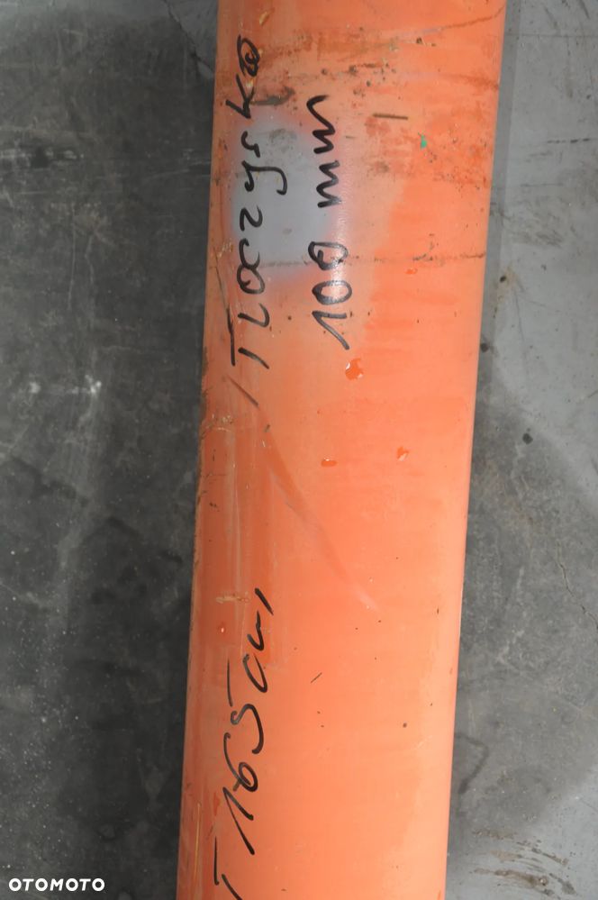 Silownik hydrauliczny  koparka Atlas - 5