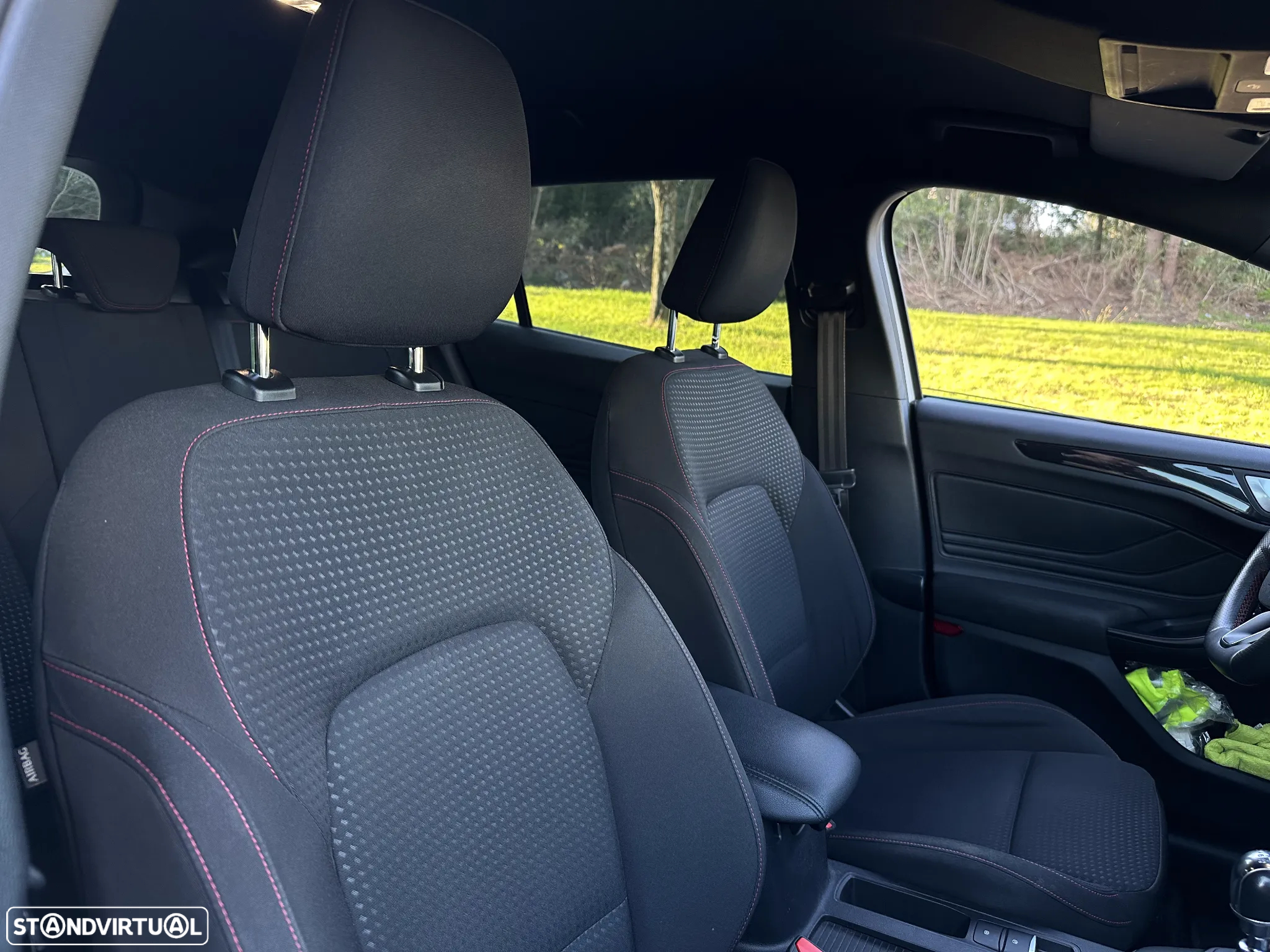 Ford Focus 1.0 EcoBoost ST-Line - 30