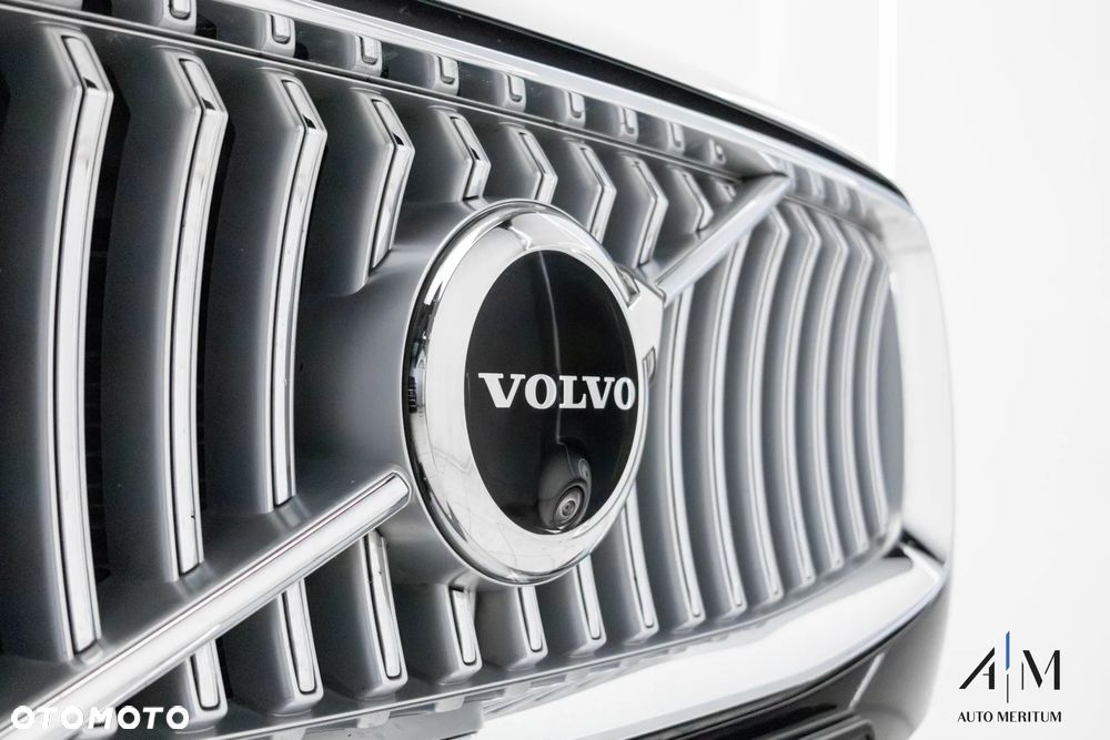 Volvo XC 90 B5 D AWD Ultimate Bright 7os - 13