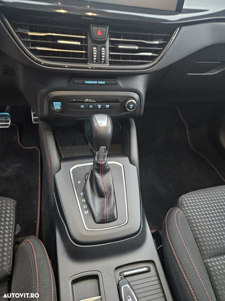Ford Focus - 17