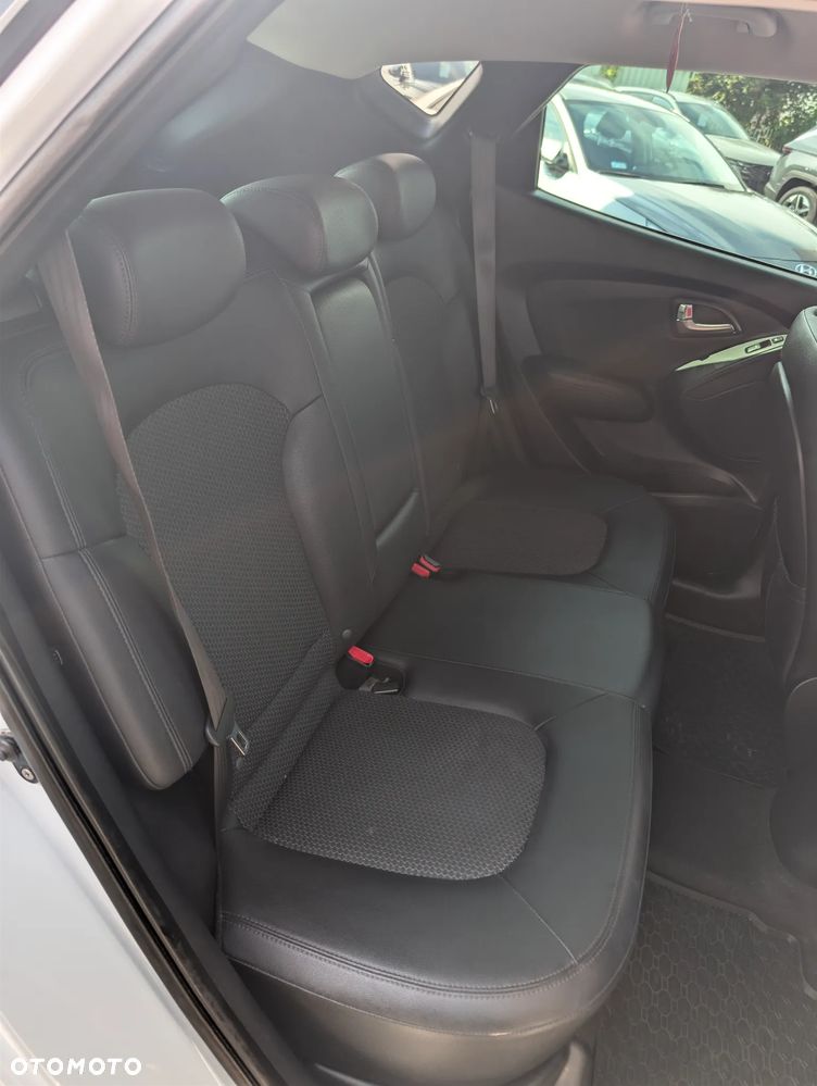 Hyundai ix35 2.0 2WD Style - 17