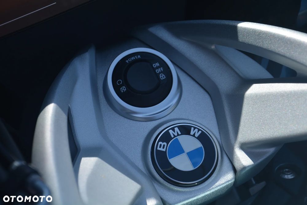 BMW K - 19