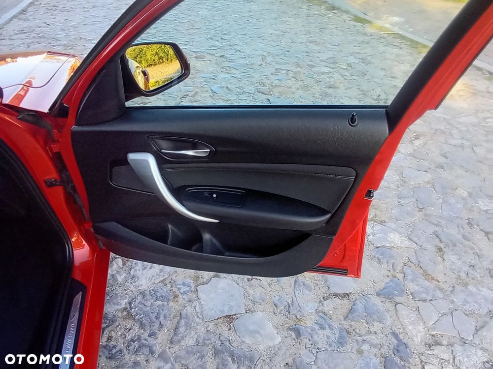 BMW Seria 1 118d DPF Edition Sport - 25