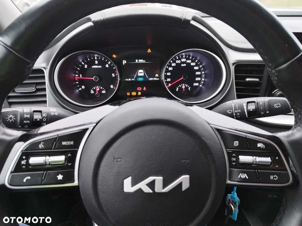 Kia Ceed 1.5 T-GDI MHEV L - 10