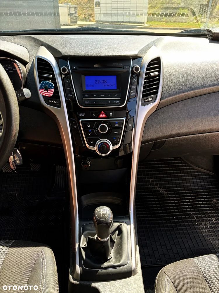 Hyundai i30 1.6 CRDi BlueDrive Classic - 10