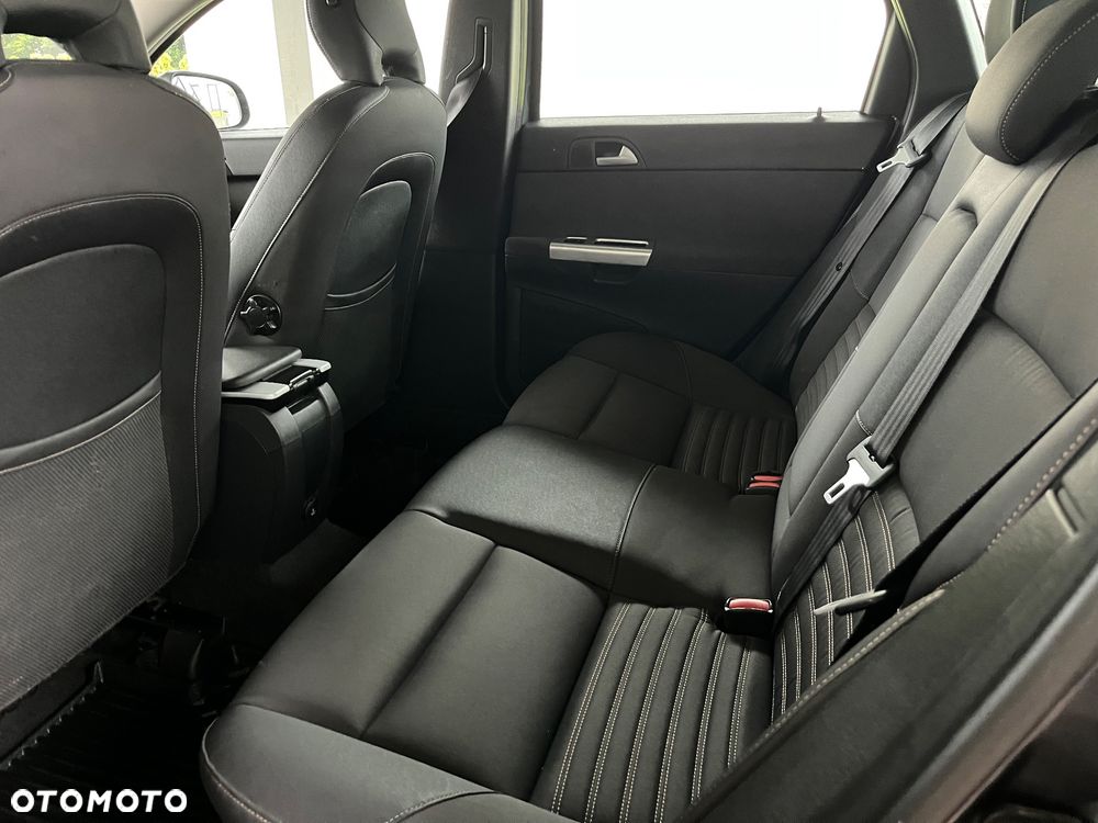 Volvo V50 - 15