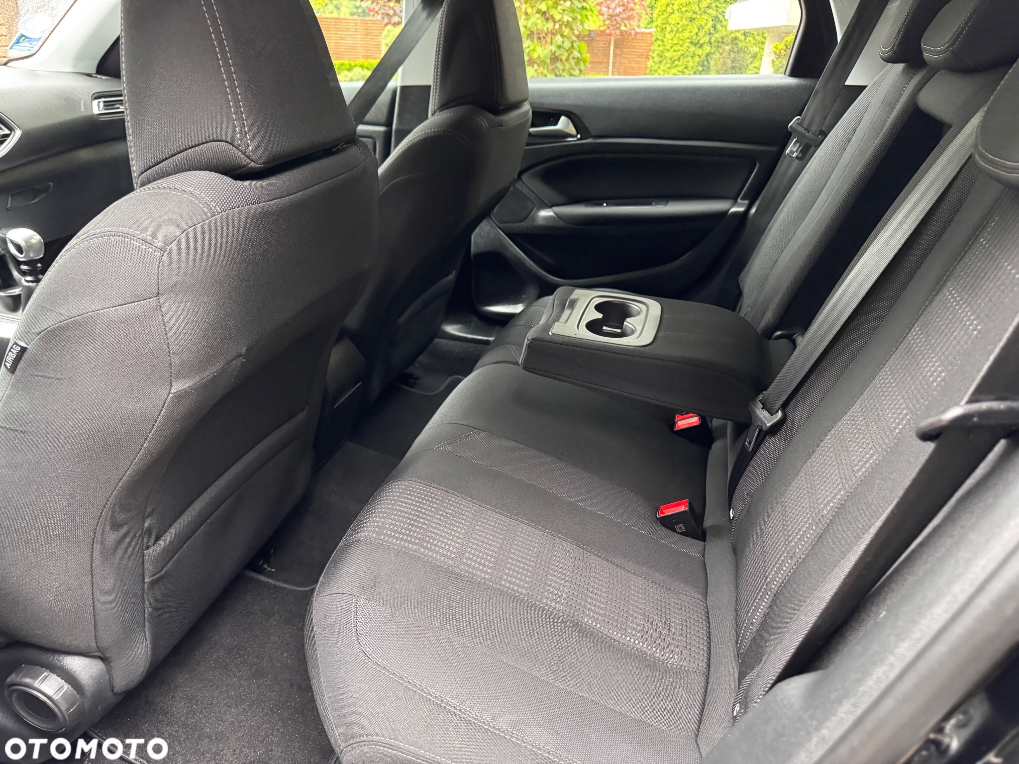 Peugeot 308 SW 1.2 PureTech GPF Allure Pack S&S - 17