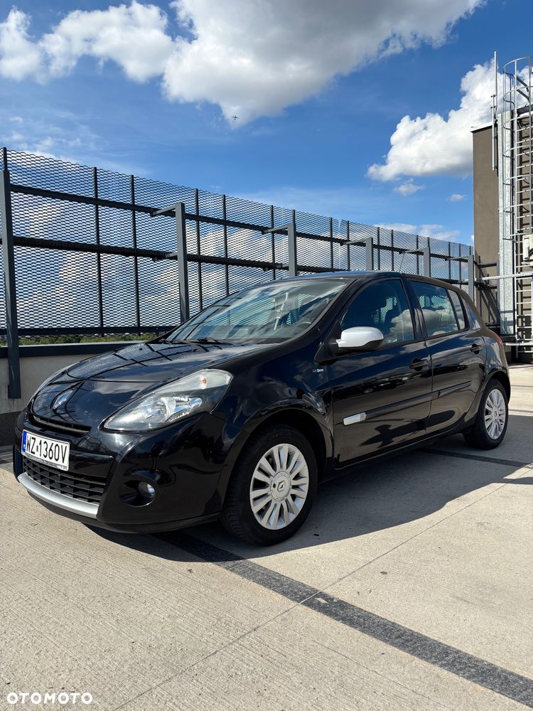 Renault Clio - 7