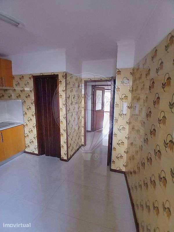 Apartamento T3 para arrendamento - Grande imagem: 2/25