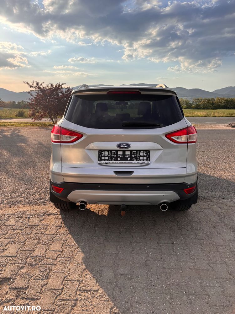 Ford Kuga 2.0 TDCi 4WD Titanium - 4