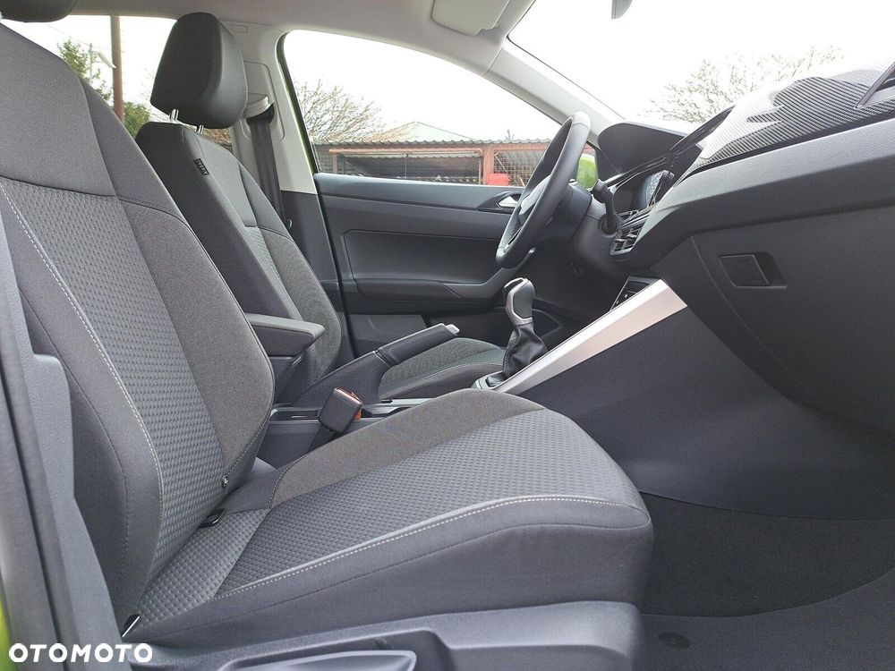 Volkswagen Taigo - 23