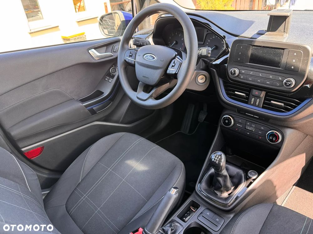 Ford Fiesta 1.1 Trend - 20