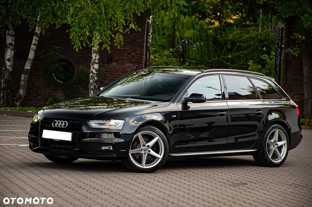 Audi A4 Avant 2.0 TDI DPF quattro S tronic S line Sportpaket - 5