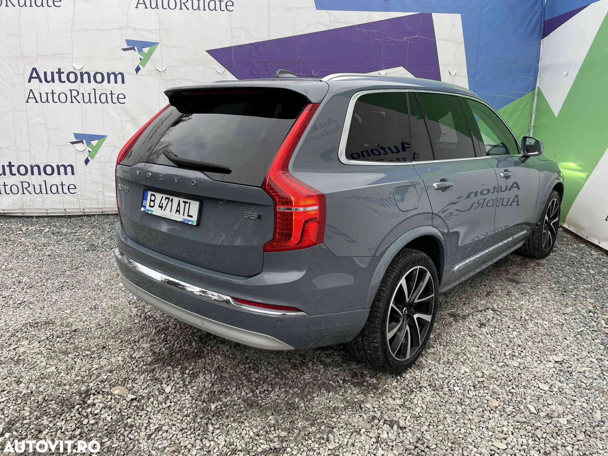 Volvo XC 90 - 5