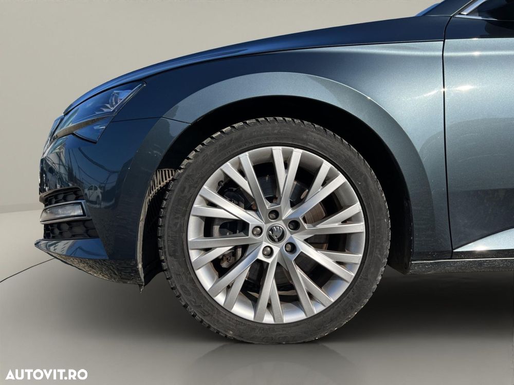 Skoda Superb 2.0 TSI 4X4 DSG Laurin & Klement - 40