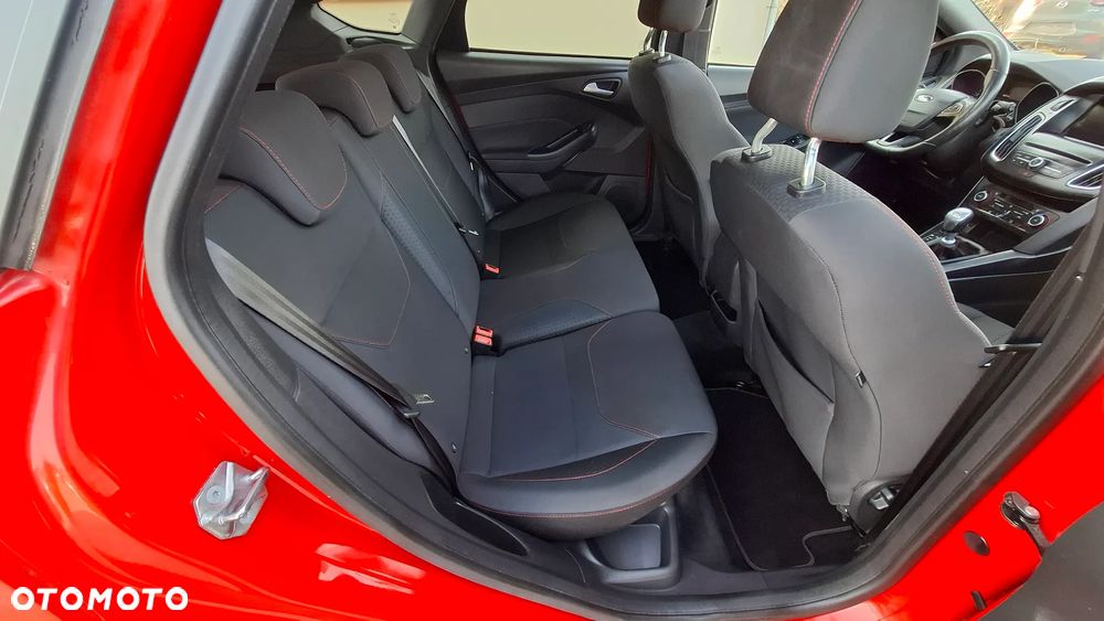 Ford Focus 1.5 EcoBoost STart-Stopp-System ST-LINE - 14