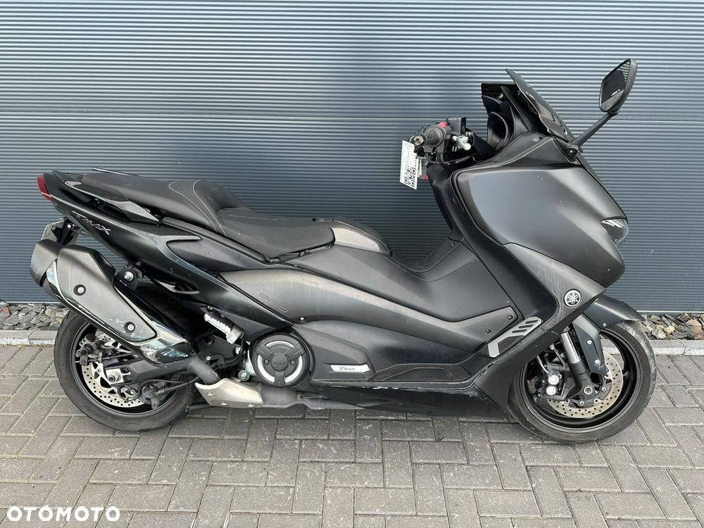 Yamaha Tmax - 5