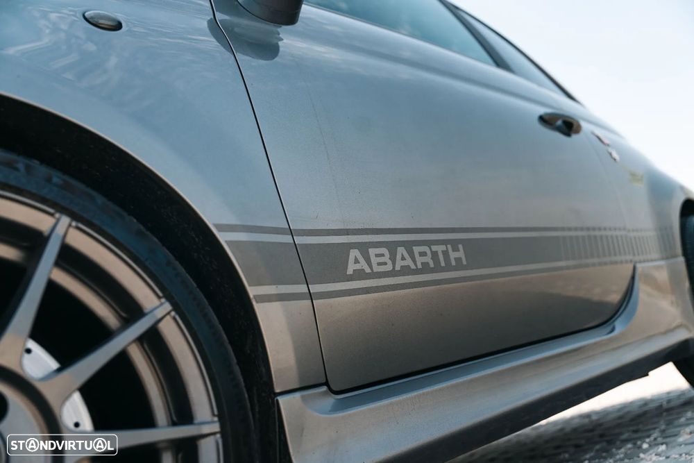 Abarth 595 1.4 T-Jet Competizione — fotografia 10