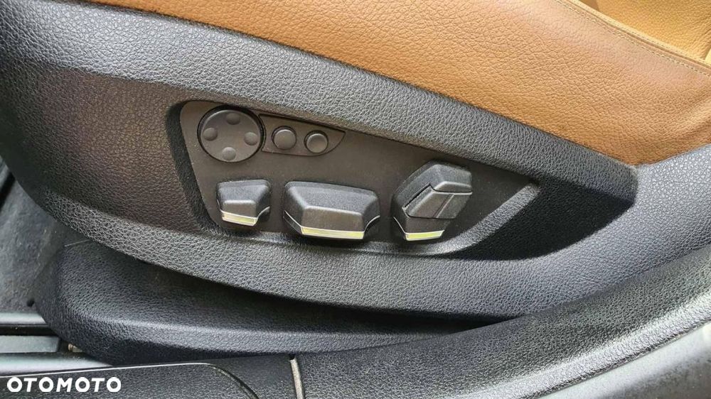 BMW Seria 7 730d - 26