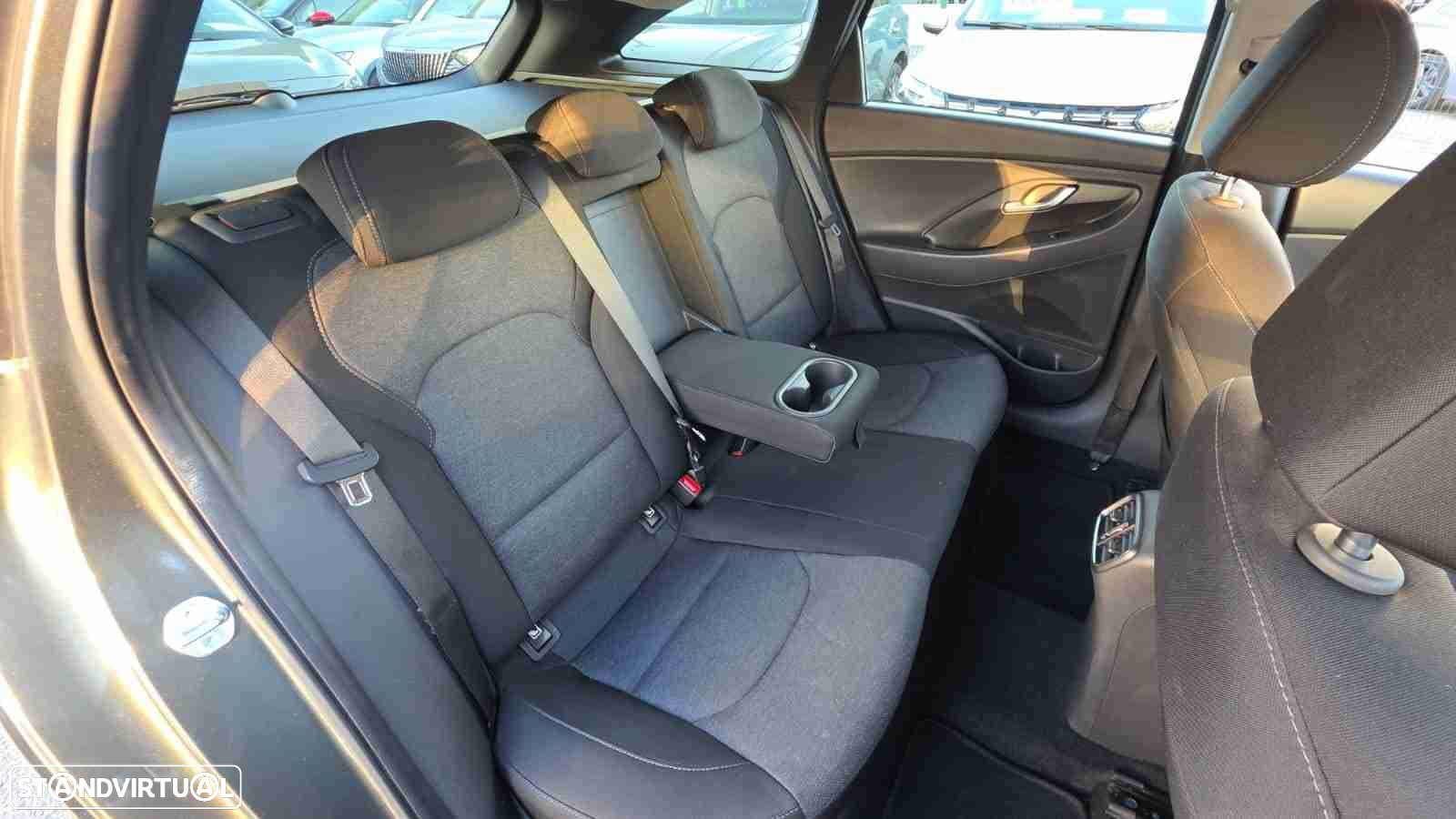 Hyundai i30 SW 1.0 T-GDi Style Plus - 12