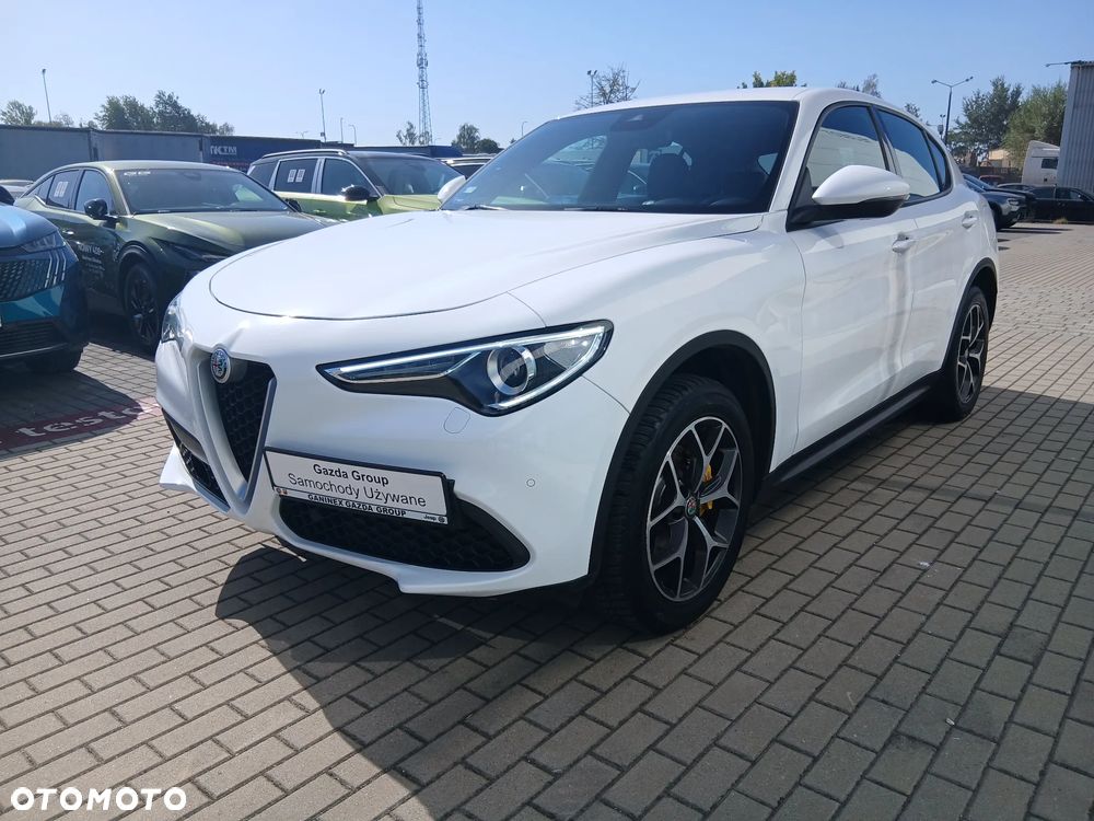 Alfa Romeo Stelvio 2.0 Turbo Executive Q4 - 14
