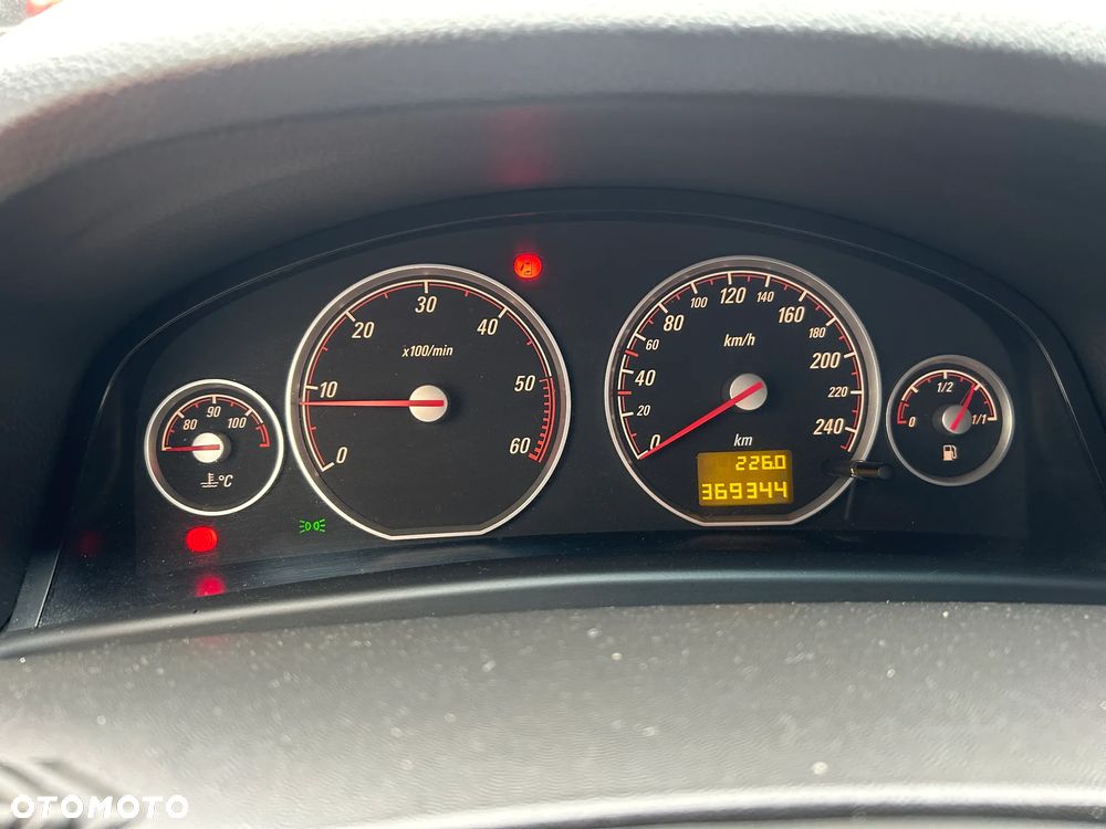 Opel Vectra 1.9 CDTI Sport - 16