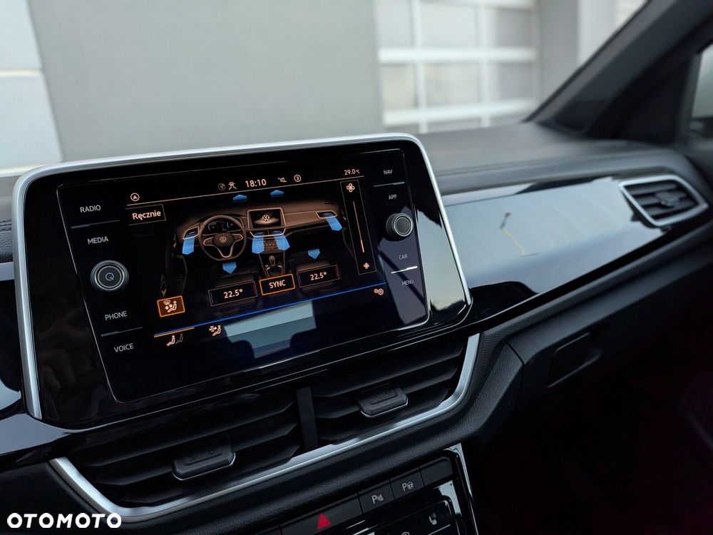 Volkswagen T-Roc 1.5 TSI R-Line DSG - 26