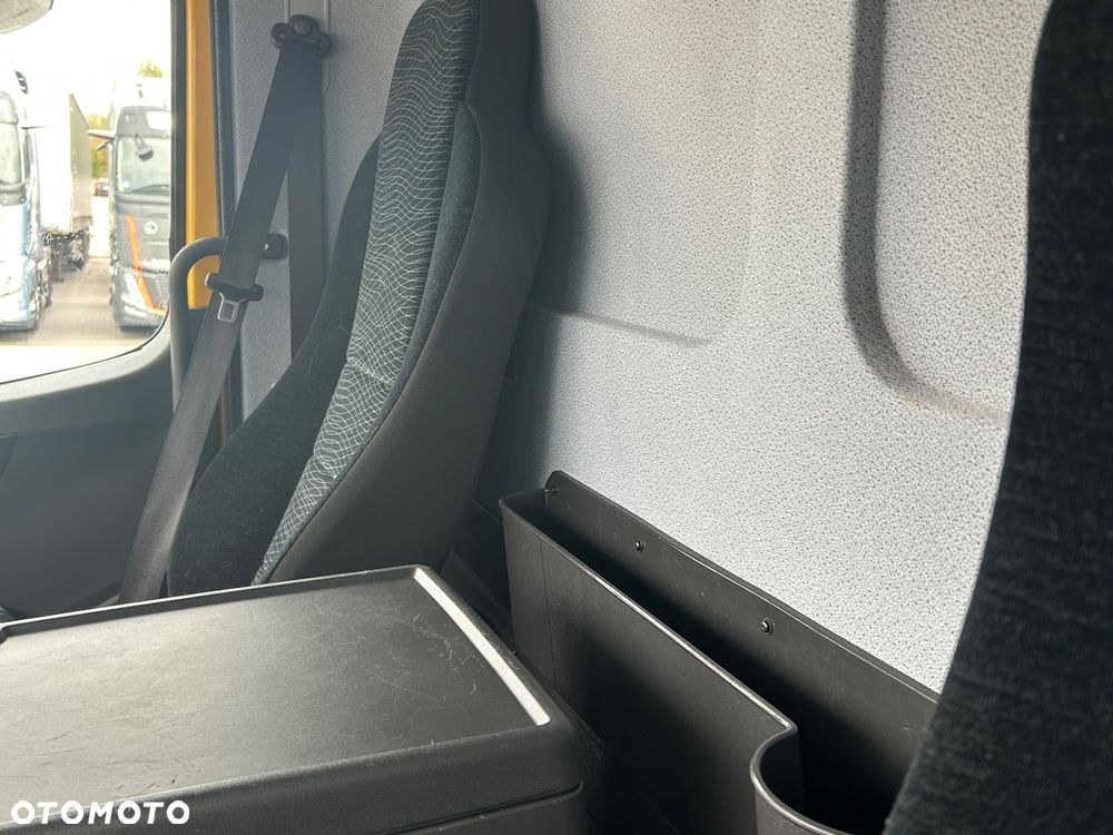 Mercedes-Benz ATEGO 1224 dł.7,30 wys.2,45 szer.2,49 /18 EURO PALET - 21