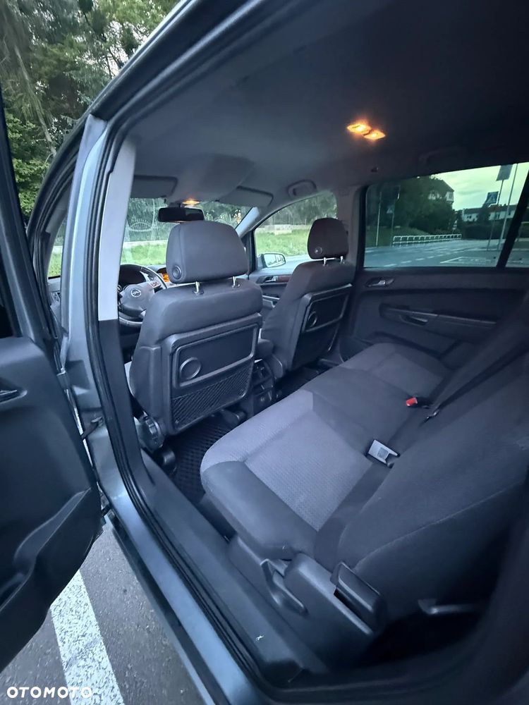 Opel Zafira 1.9 CDTI Elegance - 19