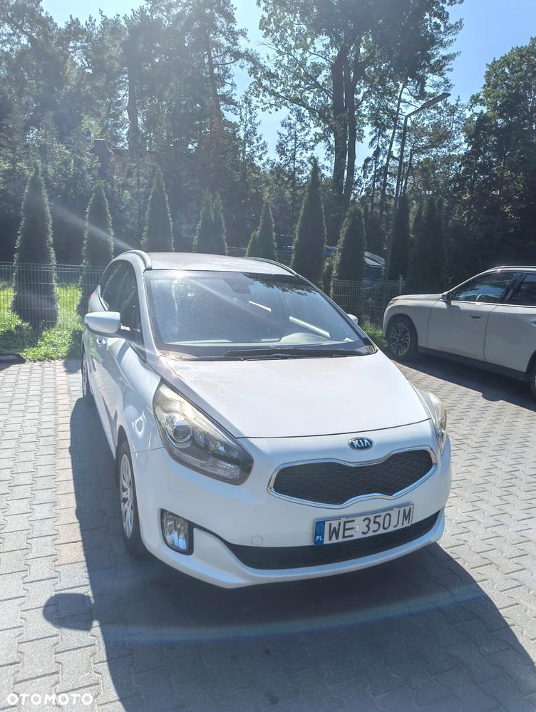 Kia Carens 1.6 GDI S - 14