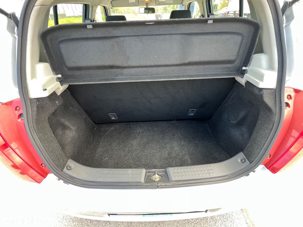 Suzuki Swift 1.3 Club - 16