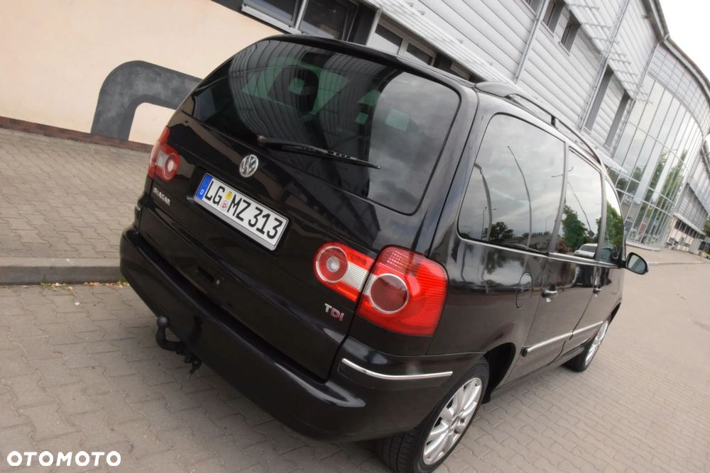 Volkswagen Sharan 1.9 TDI Automatik Pacific - 11