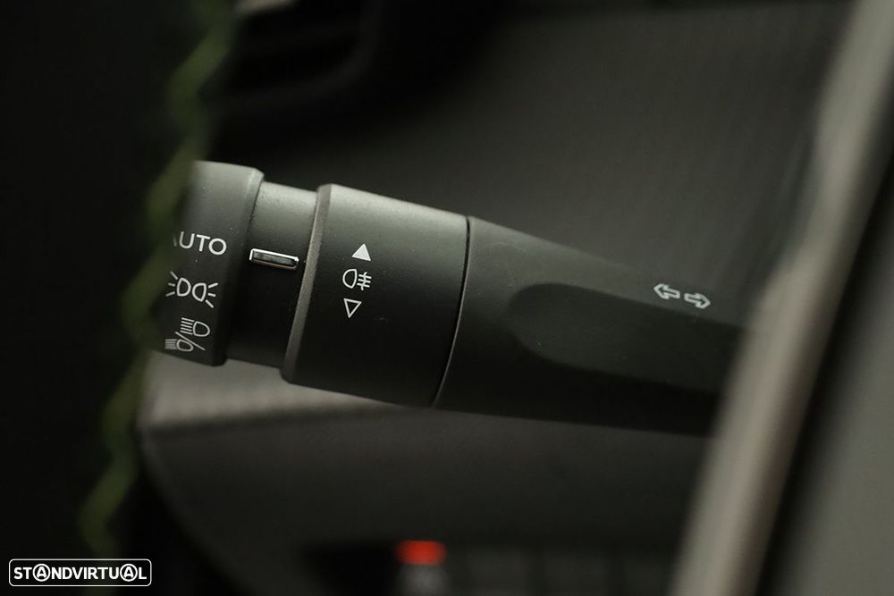 Peugeot e-208 50 kWh GT - 19