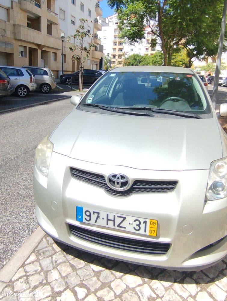 Toyota Auris 1.4 D-4D AC - 2