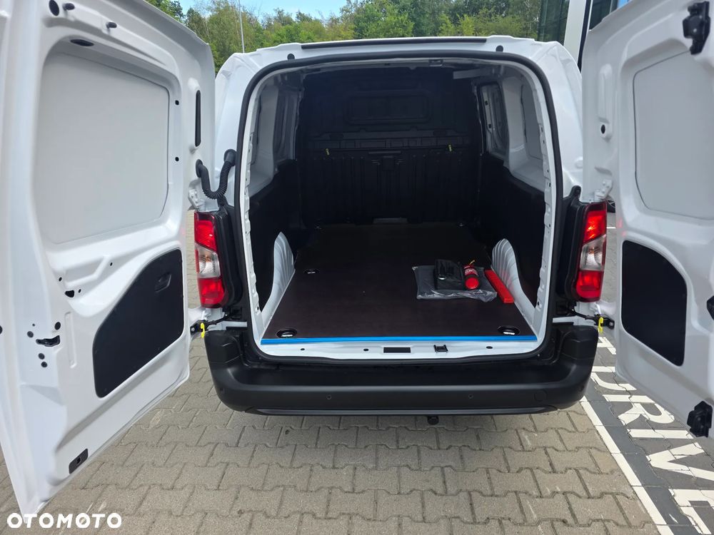 Opel Combo - 9