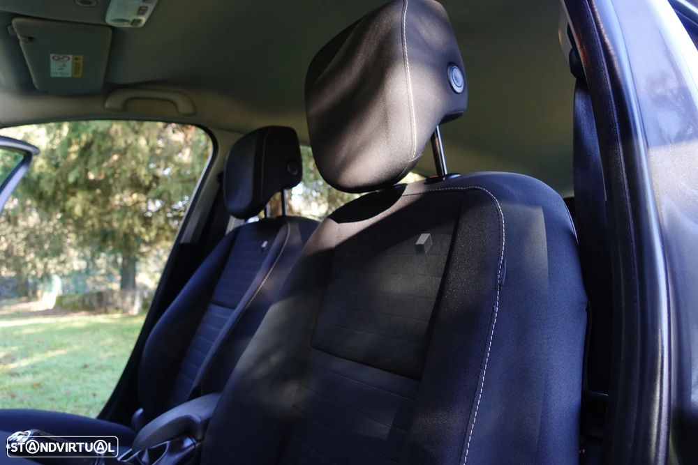 Renault Mégane Sport Tourer 1.5 Blue dCi Limited C/PM+Pneu - 42