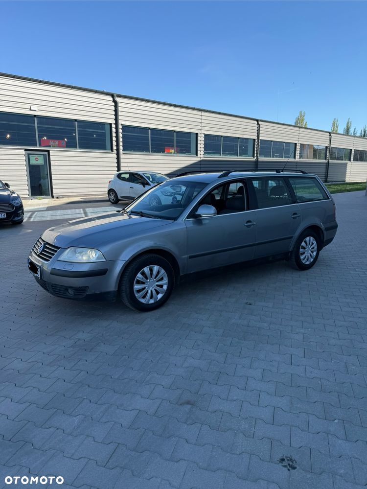 Volkswagen Passat 1.9 TDI Highline - 6