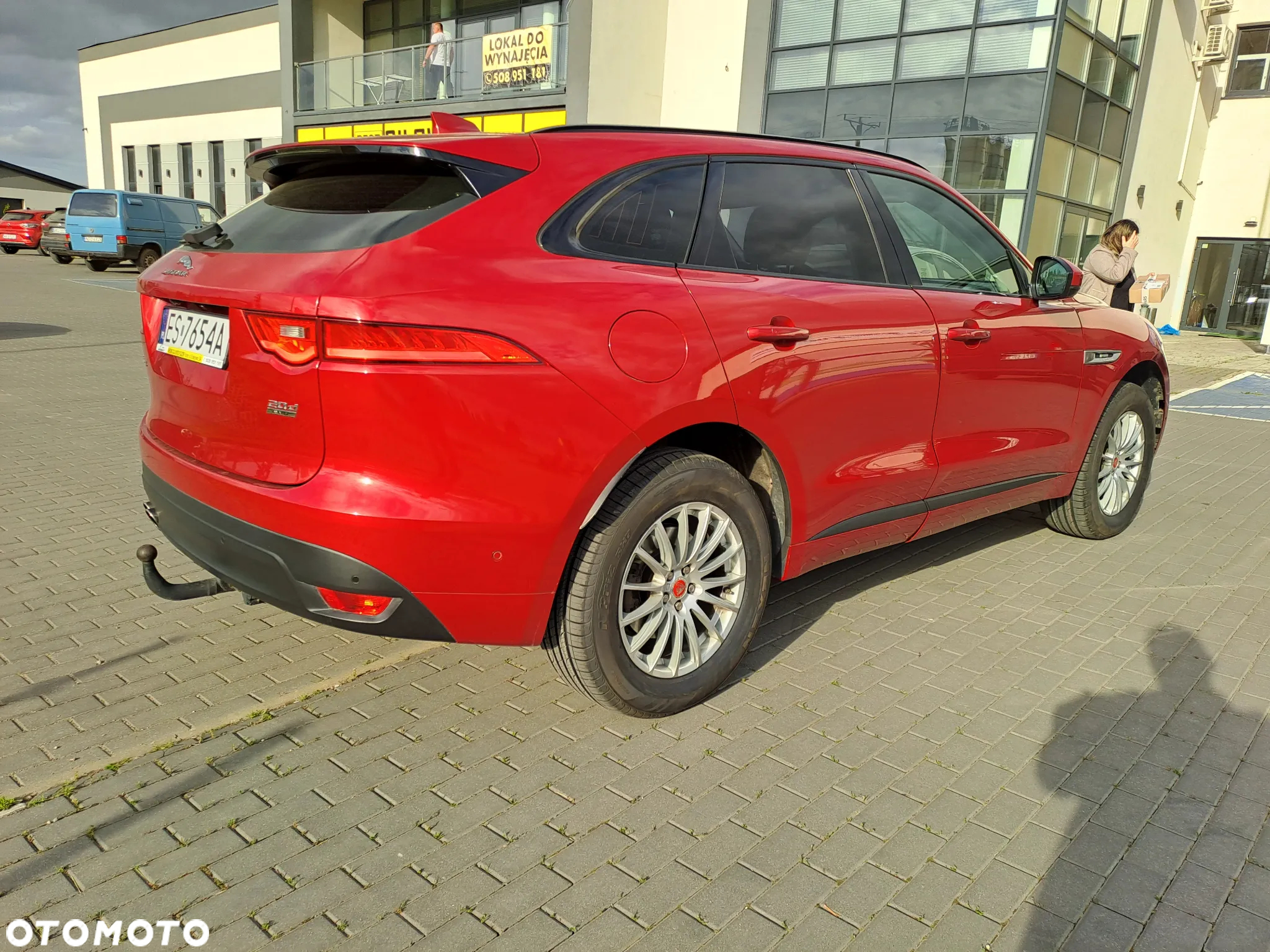 Jaguar F-Pace 2.0 i4D AWD R-Sport - 4