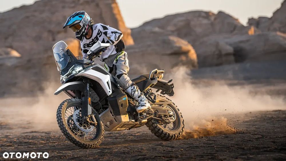CFMoto 1000 MT-X - 4