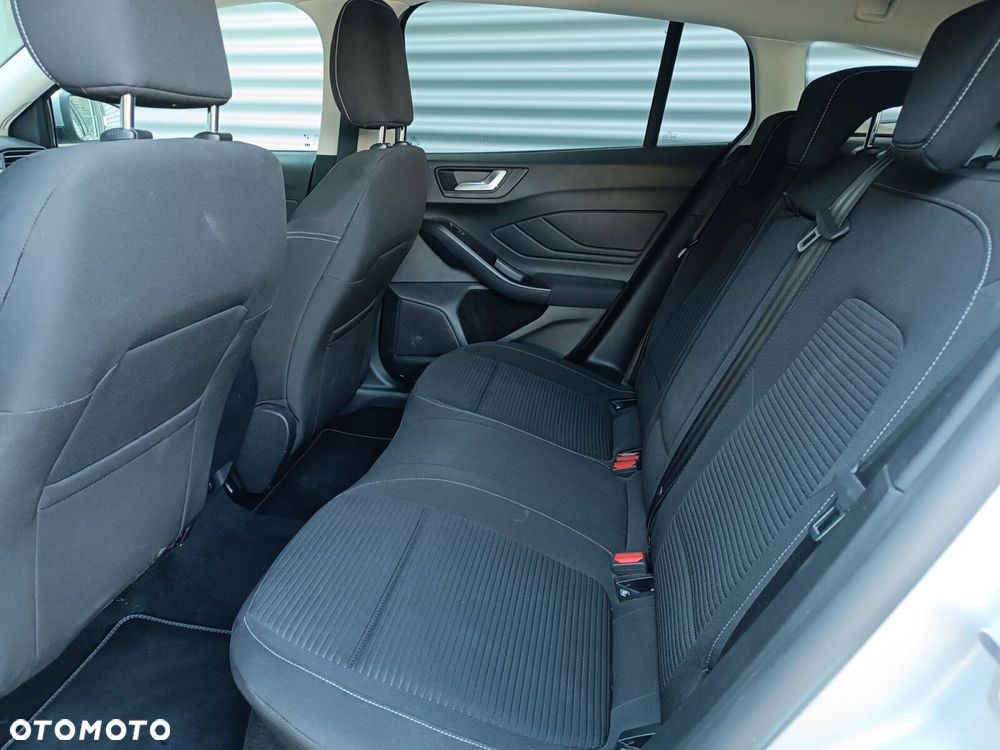 Ford Focus 1.0 EcoBoost mHEV Titanium X - 15