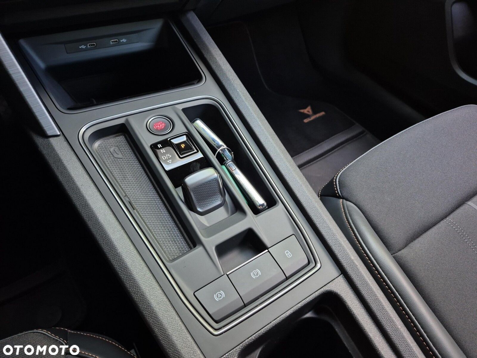 Cupra Formentor 1.5 TSI DSG - 25